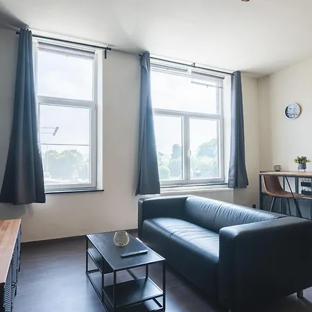 Les Figuiers - De Standing Equipe *