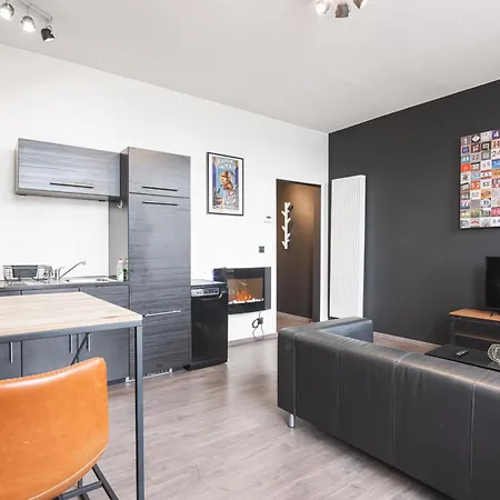 Les Figuiers - De Standing Equipe Apartment